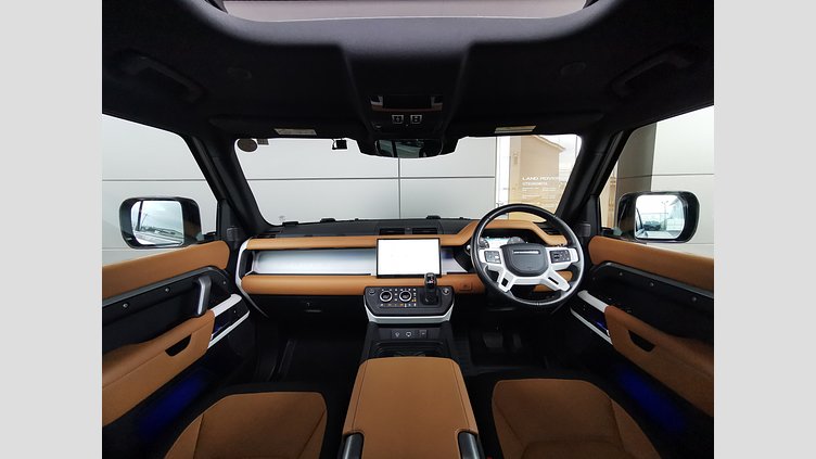 2022 認定中古車 Land Rover Defender 110 アイガーグレイ D300 AWD（AT） X-DYNAMIC HSE