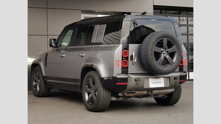 2022 認定中古車 Land Rover Defender 110 アイガーグレイ D300 AWD（AT） X-DYNAMIC HSE
