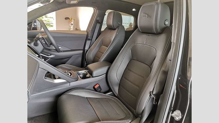 2024 認定中古車 Jaguar E-Pace サントリーニブラック D200マイルドハイブリッド（ディーゼル） R-DYNAMIC HSE