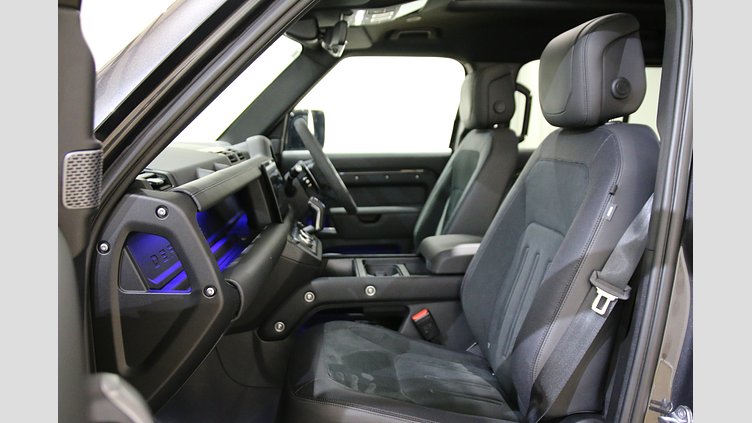 2023 認定中古車 Land Rover Defender 110 カルパチアングレイ P525 AWD (AT) V8