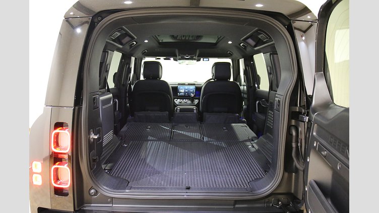 2023 認定中古車 Land Rover Defender 110 カルパチアングレイ P525 AWD (AT) V8