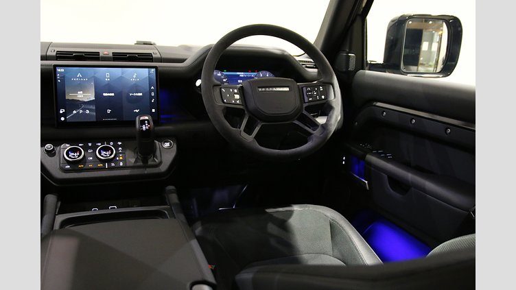 2023 認定中古車 Land Rover Defender 110 カルパチアングレイ P525 AWD (AT) V8