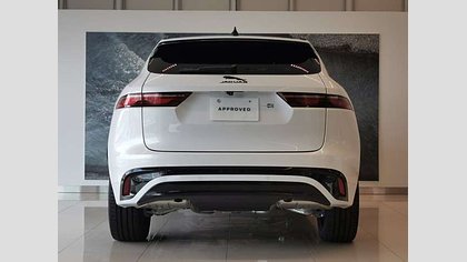 F-Pace 7