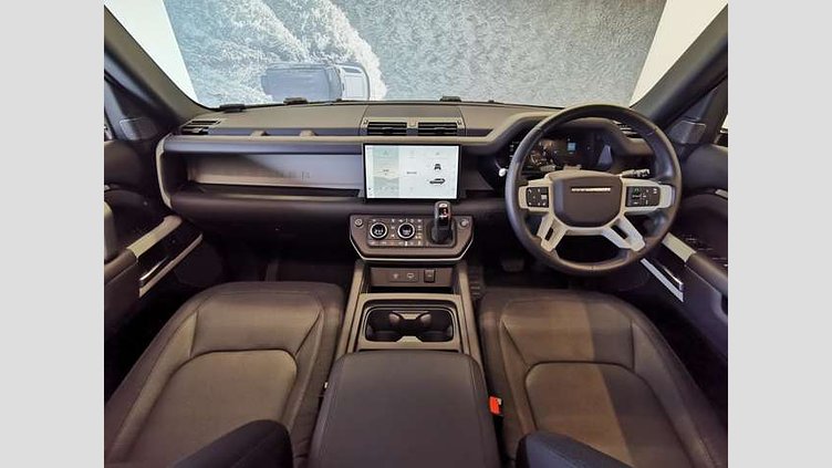 2022 認定中古車 Land Rover Defender 110 サントリーニブラック D300 AWD（AT） X-DYNAMIC HSE