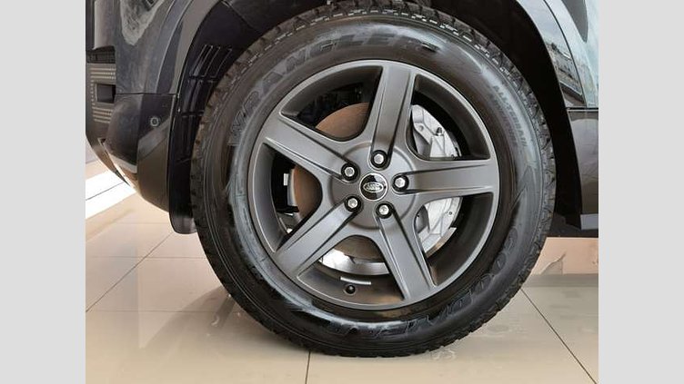 2025 認定中古車 Land Rover Defender 110 カルパチアングレイ D350 ディーゼルマイルドハイブリッド X-Dynamic SE