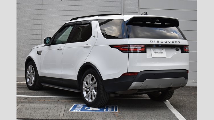 2018 認定中古車 Land Rover Discovery Fuji White 3.0 V6 Dsl Mono Turbo Std Flow 3.0D　HSE
