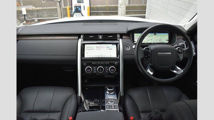 2018 認定中古車 Land Rover Discovery Fuji White 3.0 V6 Dsl Mono Turbo Std Flow 3.0D　HSE