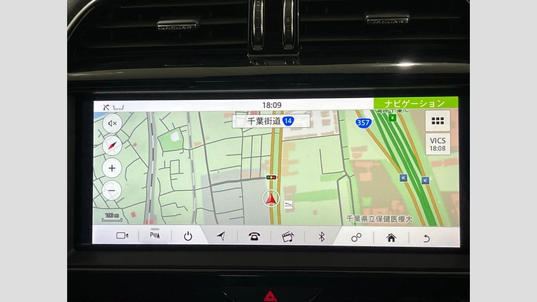 2019 認定中古車 Jaguar XE サントリーニブラック D180 RWD AUTOMATIC 4 door Saloon S