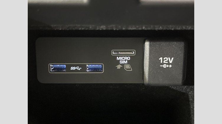 2019 認定中古車 Land Rover Range Rover Evoque アイガーグレー D180 R-DYNAMIC S