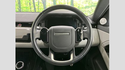 Range Rover Evoque 29