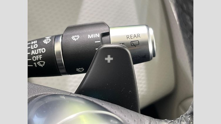 2019 認定中古車 Land Rover Range Rover Evoque アイガーグレー D180 R-DYNAMIC S