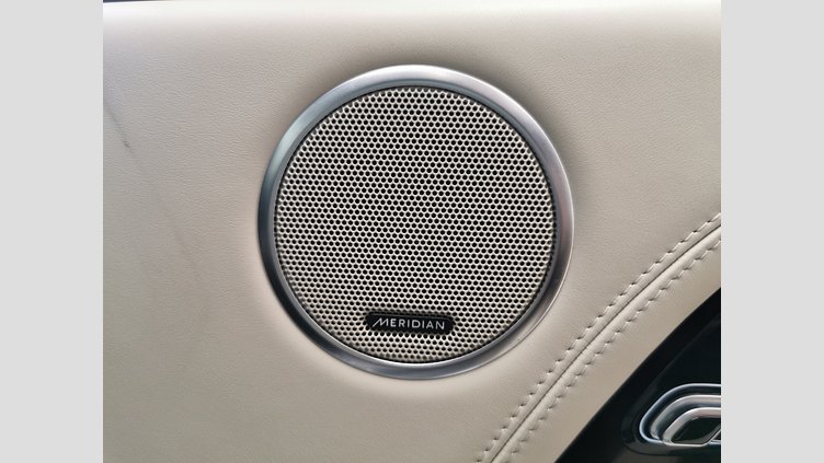 2020 認定中古車 Land Rover Range Rover ポルトフィーノブルー 5.0リッターV8スーパーチャージド 525PS ガソリン スタンダードホイールベース AUTOBIOGRAPHY