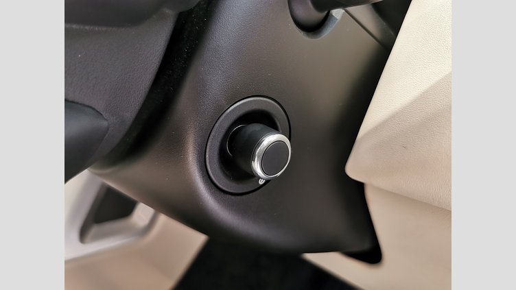 2020 認定中古車 Land Rover Range Rover ポルトフィーノブルー 5.0リッターV8スーパーチャージド 525PS ガソリン スタンダードホイールベース AUTOBIOGRAPHY