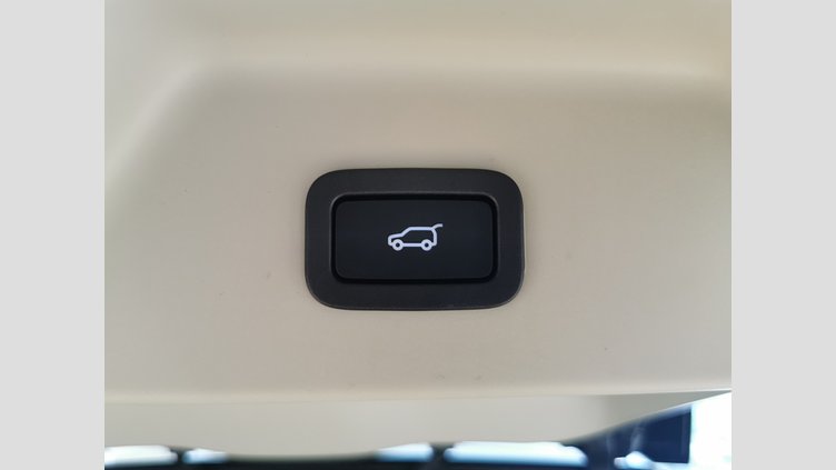 2020 認定中古車 Land Rover Range Rover ポルトフィーノブルー 5.0リッターV8スーパーチャージド 525PS ガソリン スタンダードホイールベース AUTOBIOGRAPHY