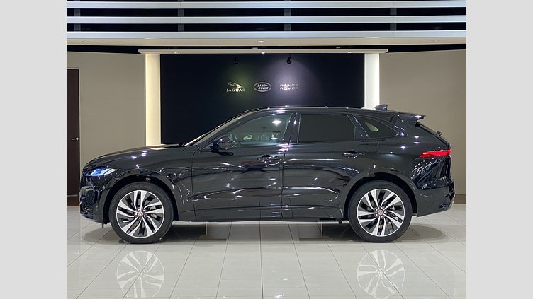 2022 認定中古車 Jaguar F-Pace サントリーニブラック P250 AWD（オートマチック） R-DYNAMIC SE