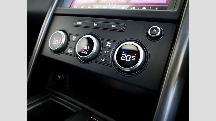 2021 Used Land Rover Discovery Fuji White AWD Landmark Td6