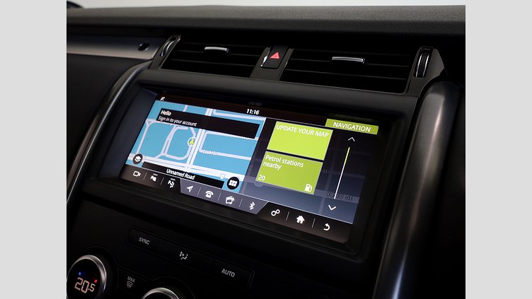 2021 Used Land Rover Discovery Fuji White AWD Landmark Td6