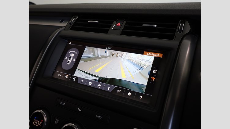 2021 Used Land Rover Discovery Fuji White AWD Landmark Td6