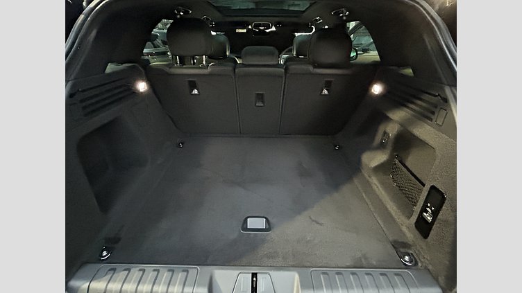 2023 認定中古車 Land Rover Range Rover Sport カルパチアングレイ 3.0リッター6気筒300PSターボチャージドディーゼルMHEV（オートマチック） DYNAMIC SE