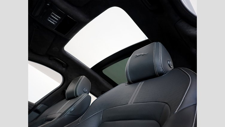 2024 Approved Jaguar F-Pace Eiger Grey AWD D200 AWD R-Dynamic HSE