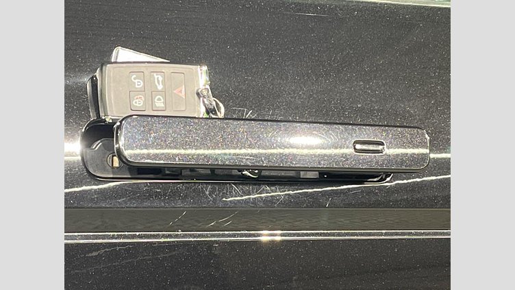 2019 認定中古車 Land Rover Range Rover Evoque サントリーニブラック D180 R-DYNAMIC S