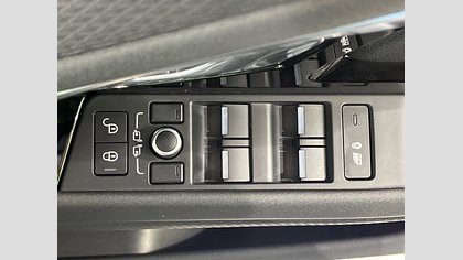 Range Rover Evoque 50