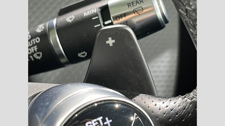 2019 認定中古車 Land Rover Range Rover Evoque サントリーニブラック D180 R-DYNAMIC S