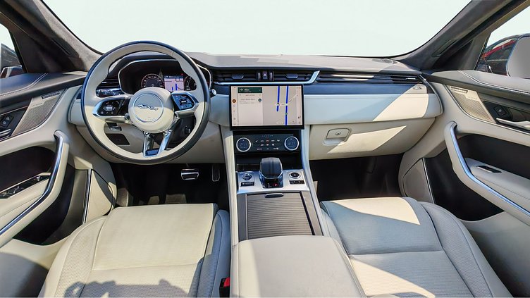 2024 Approved Jaguar F-Pace Firenze Red Ingenium 2,0 literes, soros négyhengeres 404 LE plug-in hybrid benzinmotor (automata), összkerékhajtás R-DYNAMIC HSE P400e