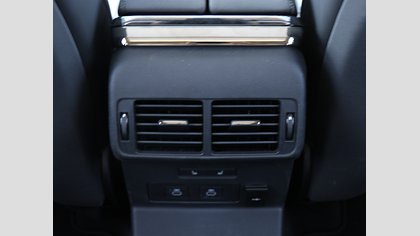 Range Rover Velar 44