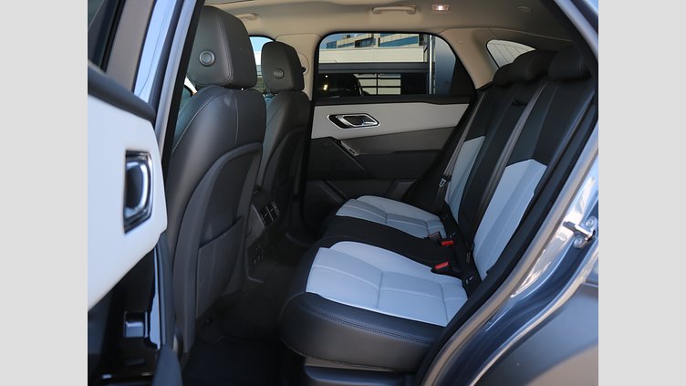 2024 認定中古車 Land Rover Range Rover Velar ヴァレジネブルー D200マイルドハイブリッド（ディーゼル） スタンダードホイールベース Dynamic SE