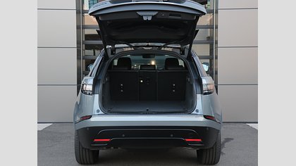 Range Rover Velar 14