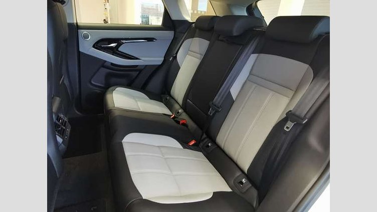 2024 認定中古車 Land Rover Range Rover Evoque オストゥーニパールホワイト D200マイルドハイブリッド（ディーゼル） スタンダードホイールベース DYNAMIC SE