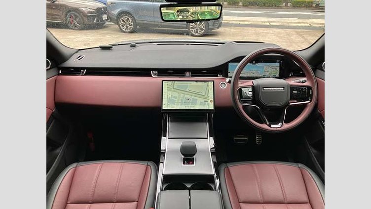 2024 認定中古車 Land Rover Range Rover Evoque ソウルパールシルバー P300eプラグインハイブリッド（ガソリン） スタンダードホイールベース DYNAMIC HSE