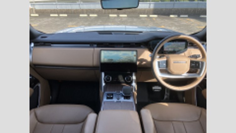 2023 認定中古車 Land Rover Range Rover ハクバシルバー P510 AWD PHEV（AT） スタンダードホイールベース AUTOBIOGRAPHY