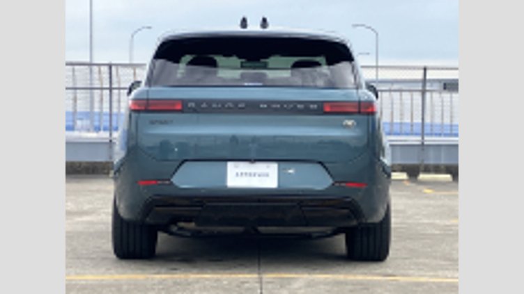 2023 認定中古車 Land Rover Range Rover Sport ジオラグリーン 3.0リッター6気筒300PSターボチャージドディーゼルMHEV（オートマチック） AUTOBIOGRAPHY