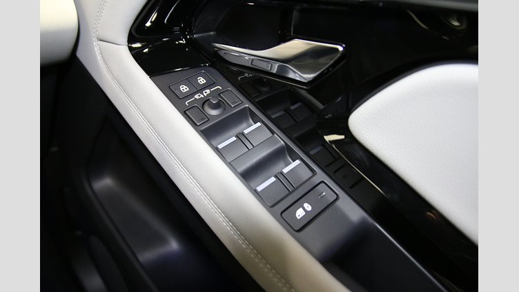 2023 認定中古車 Land Rover Range Rover Evoque カルパチアングレー P250 AWD（オートマチック） BRONZE COLLECTION CURATED FOR JAPAN