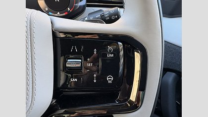 Range Rover Sport 31