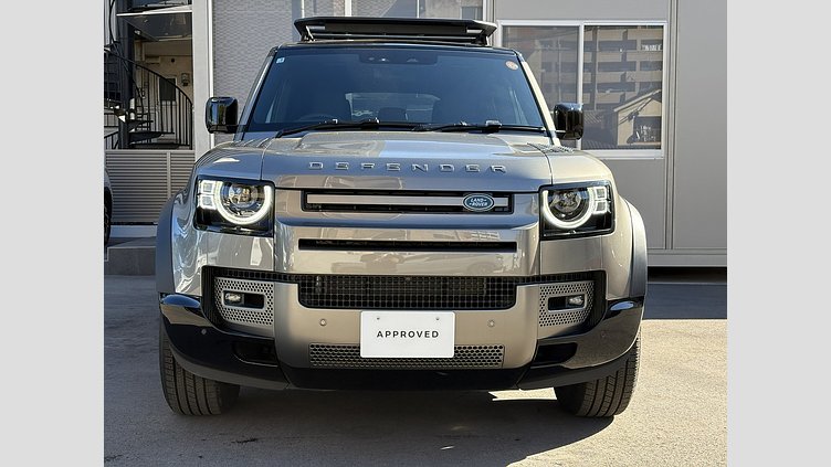 2024 認定中古車 Land Rover Defender 110 シリコンシルバー D350 ディーゼルマイルドハイブリッド X-Dynamic SE