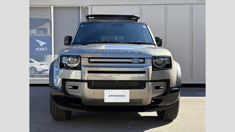 2024 認定中古車 Land Rover Defender 110 シリコンシルバー D350 ディーゼルマイルドハイブリッド X-Dynamic SE