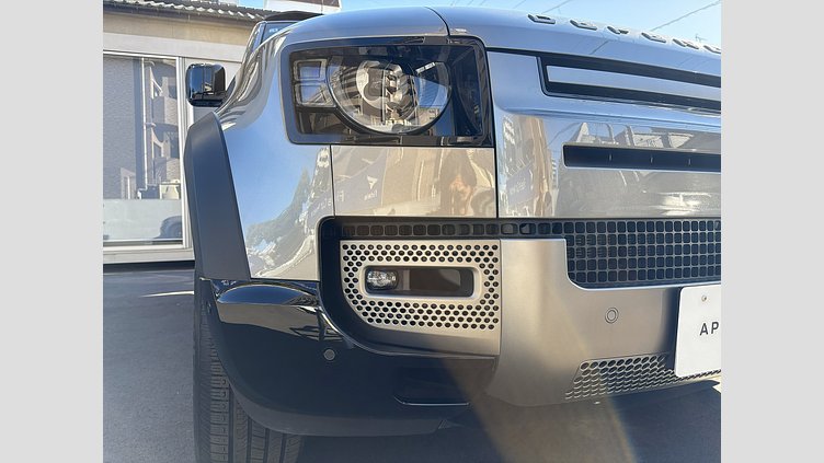 2024 認定中古車 Land Rover Defender 110 シリコンシルバー D350 ディーゼルマイルドハイブリッド X-Dynamic SE