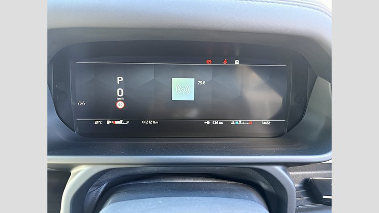 2024 認定中古車 Land Rover Defender 110 シリコンシルバー D350 ディーゼルマイルドハイブリッド X-Dynamic SE