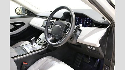 Range Rover Evoque 35