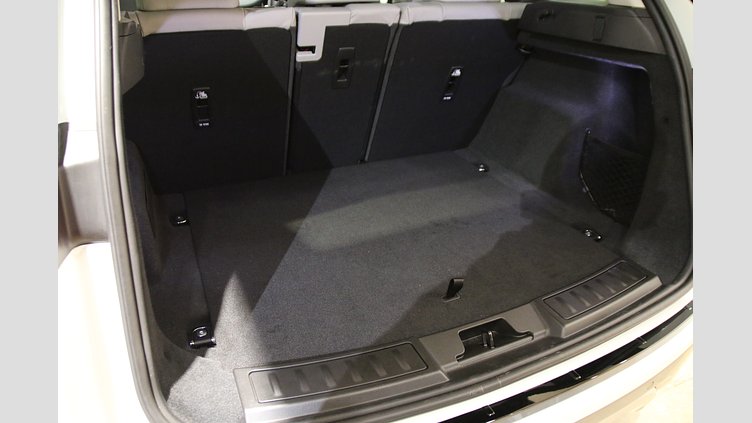 2021 認定中古車 Land Rover Range Rover Evoque フジホワイト P200 SE