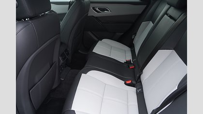 Range Rover Velar 4