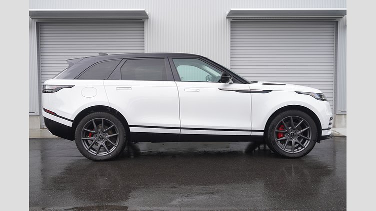 2024 認定中古車 Land Rover Range Rover Velar オストゥーニパールホワイト P400eプラグインハイブリッド（ガソリン） スタンダードホイールベース Dynamic SE
