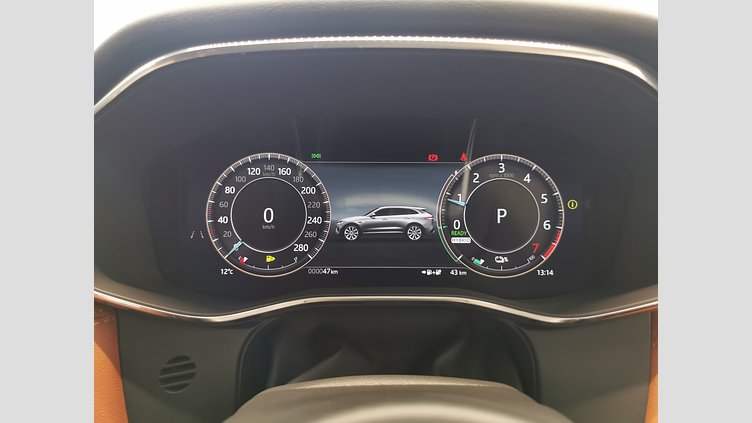 2024 認定中古車 Jaguar F-Pace アイガーグレイ P400e ガソリン プラグインハイブリッド R-DYNAMIC HSE