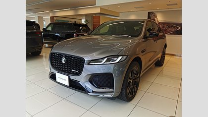 F-Pace 10