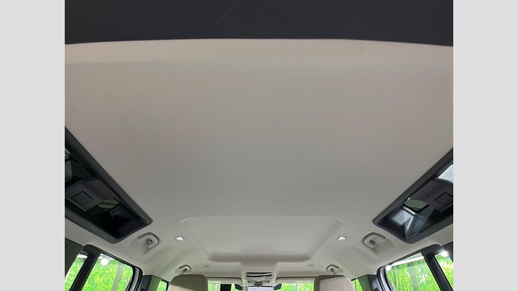 2022 認定中古車 Land Rover Defender 110 Fuji White ４WD S