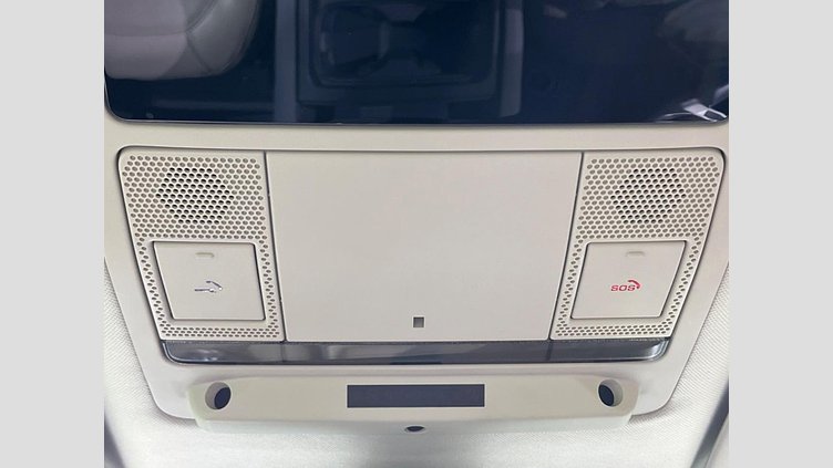 2022 認定中古車 Land Rover Defender 110 Fuji White ４WD S