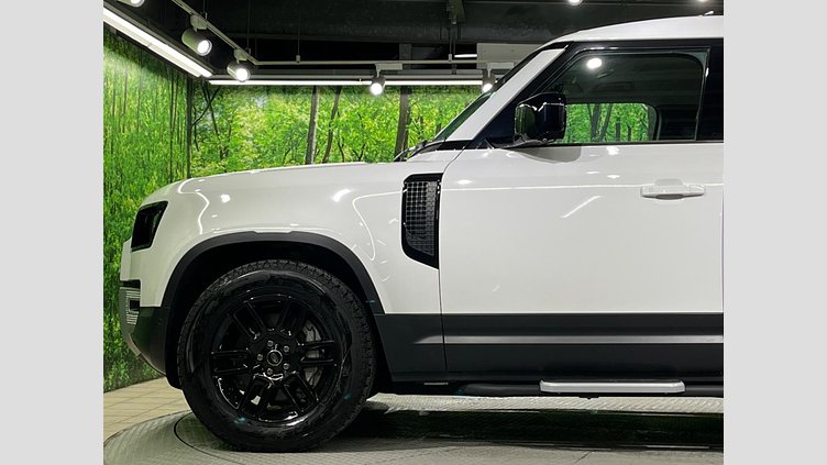 2022 認定中古車 Land Rover Defender 110 Fuji White ４WD S